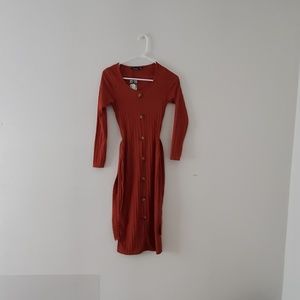 Selling a mid length, body fitting dress